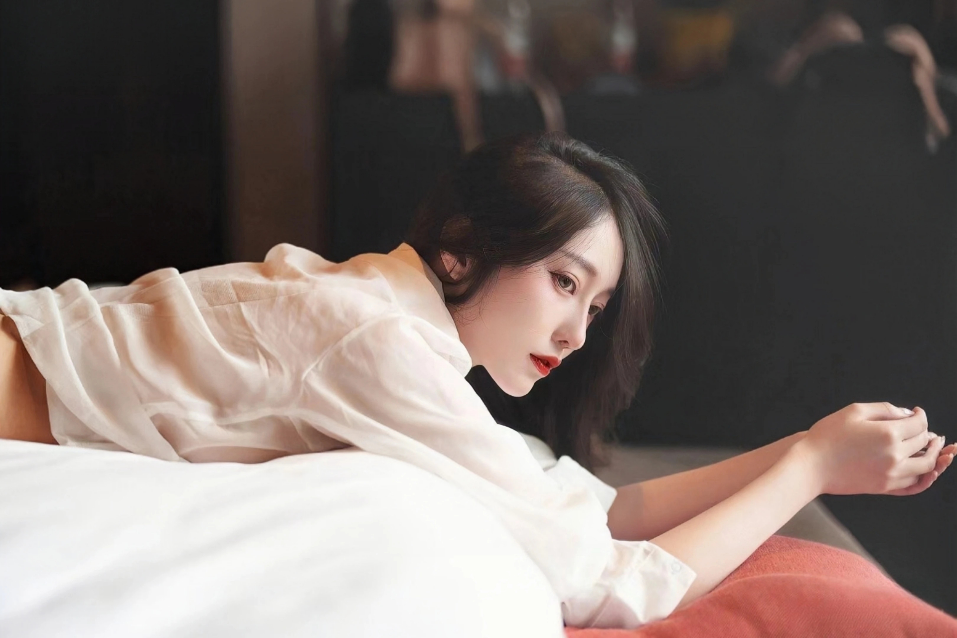 黄淮江汉等地有持续性高温天气 华北东北地区等地多雷阵雨